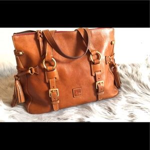 Dooney & Bourke handbag super cute!